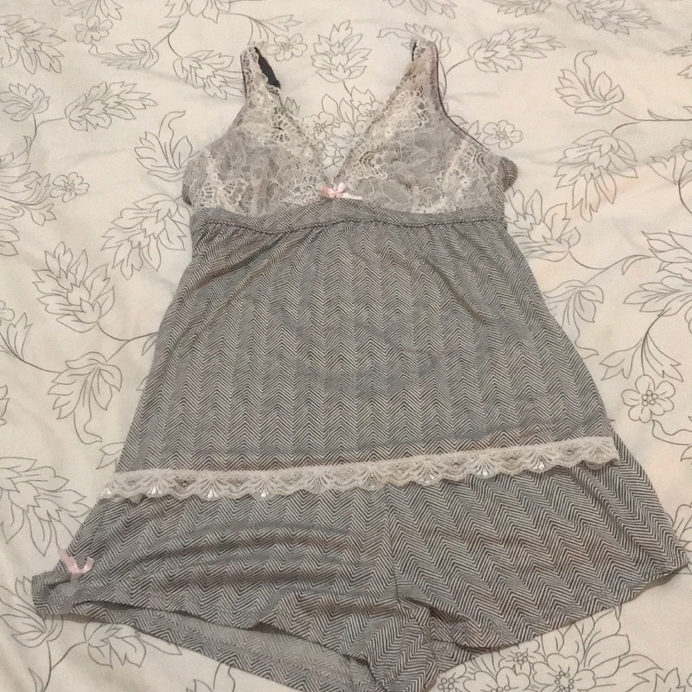 Like new sleep set!